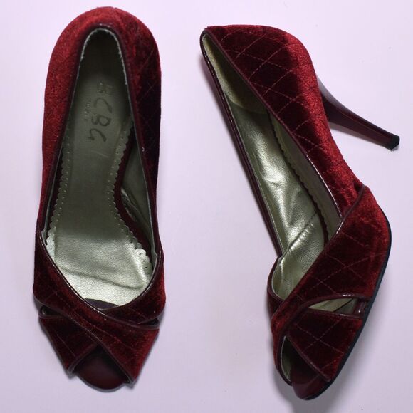 BCBG Women's Open Toe Velvet High Heels Red Size 6.5 - Picture 2 of 6
